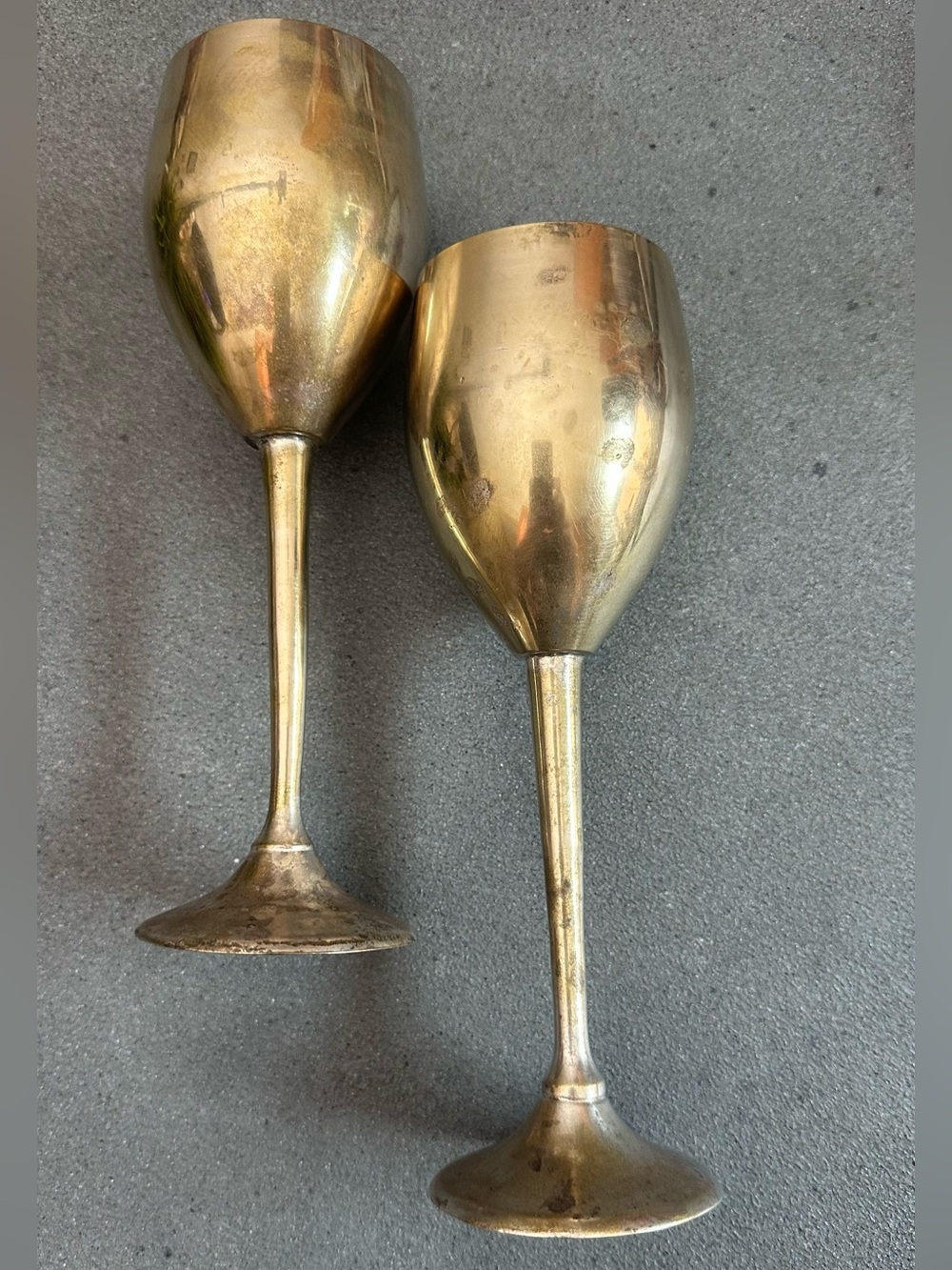 Set of 2 Vintage  goblets